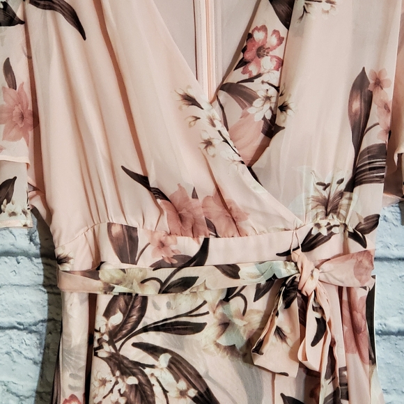 💝Eliza J Hi-Lo Blush Maxi Dress - Picture 5 of 14
